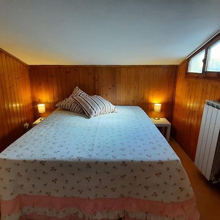 La Mansarda Apartment Филине Валдарно Екстериор снимка