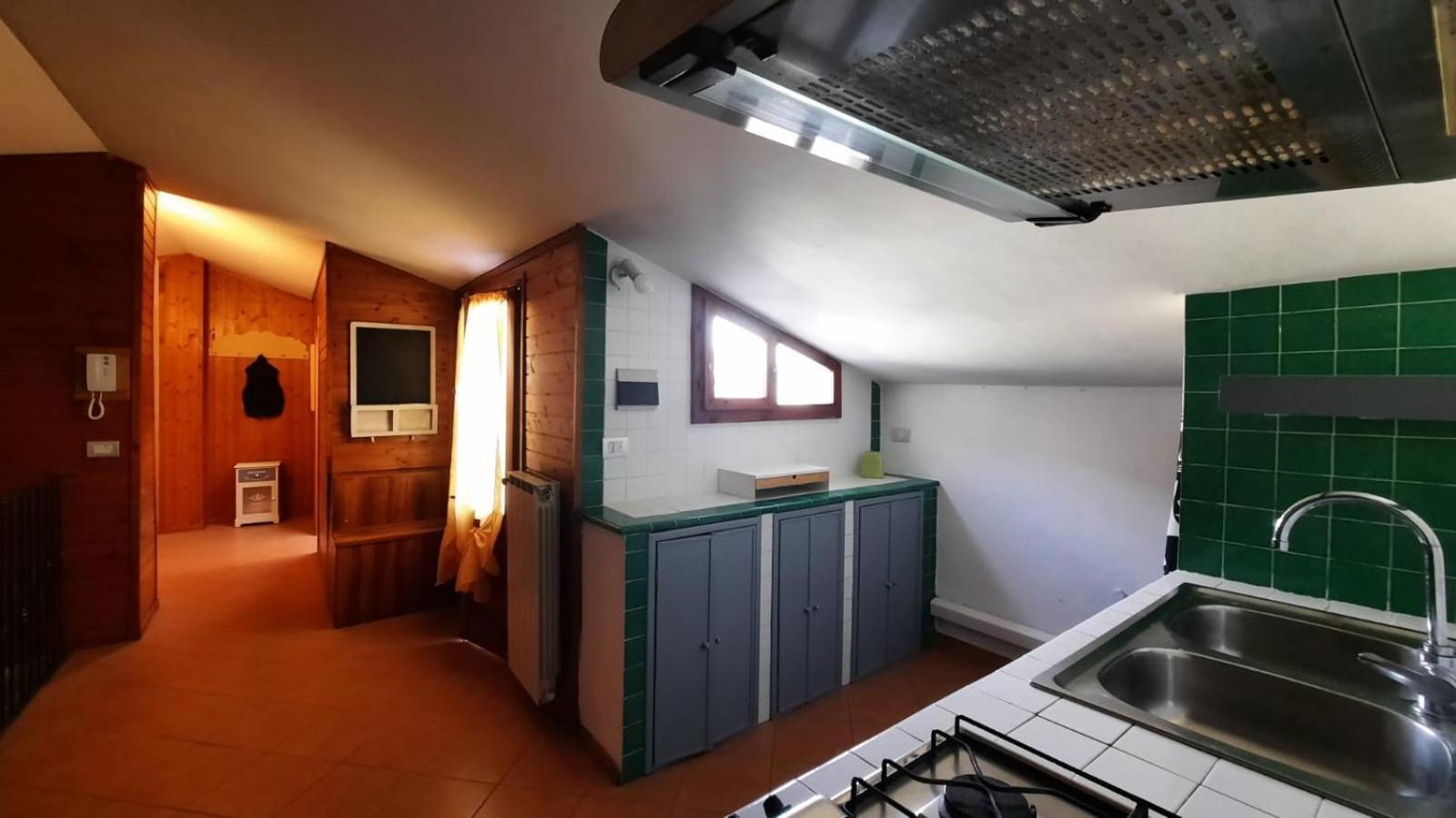 La Mansarda Apartment Филине Валдарно Екстериор снимка